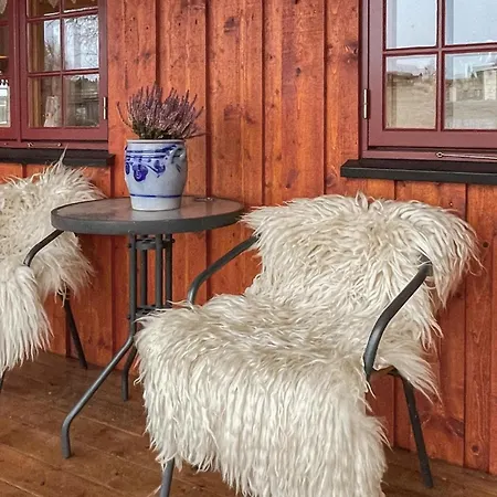 Holiday home 3 Bedroom Pet Friendly In
