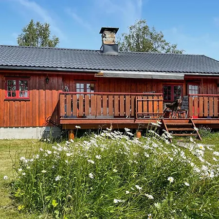 3 Bedroom Lovely In Feriehus Vinstra