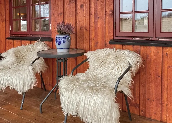 Semesterbostad 3 Bedroom Lovely In