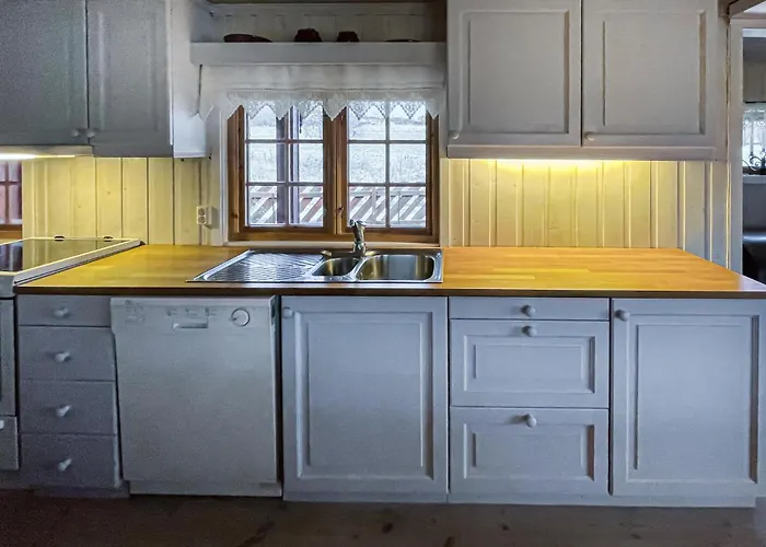 3 Bedroom Lovely In 펜션