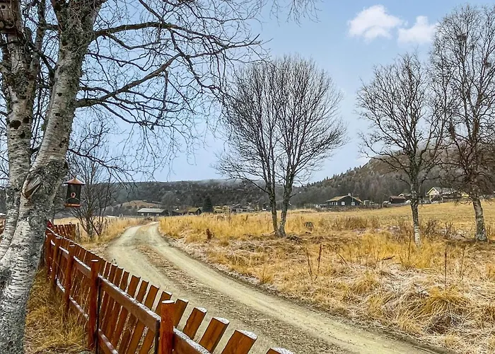 펜션 3 Bedroom Lovely In